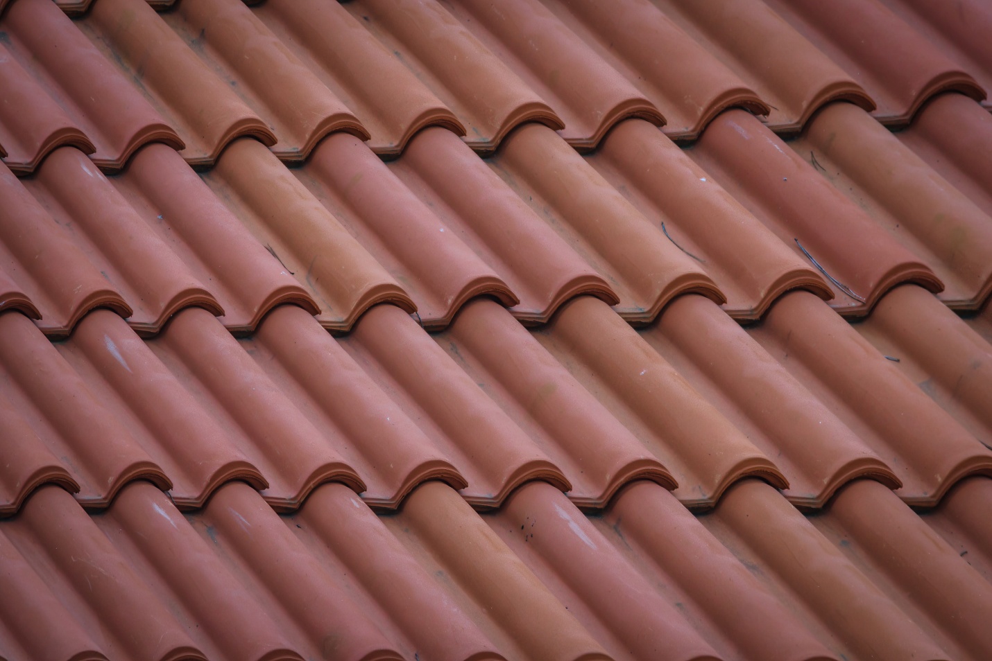 We perform residential roof repairs in San Gabriel for tiles, slates, and shingles.